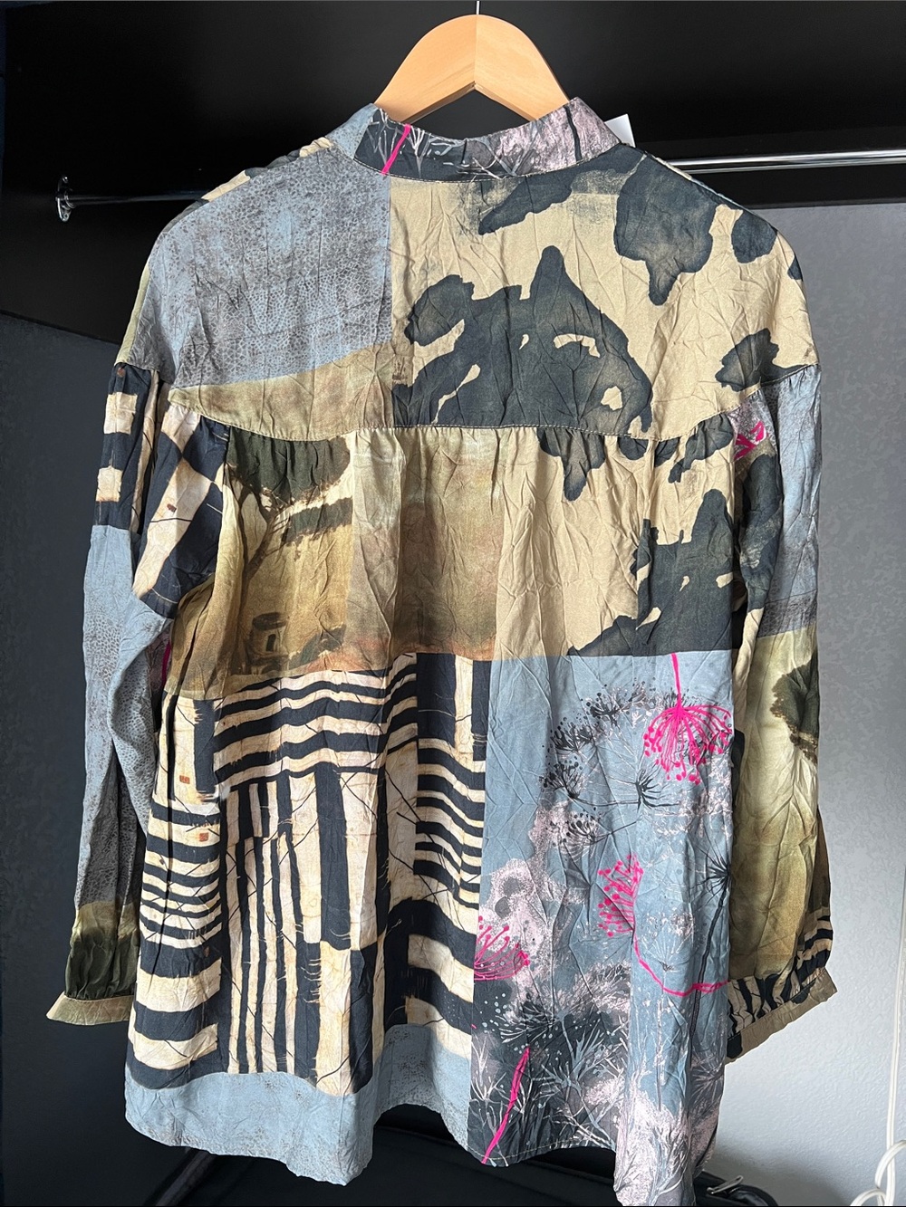 NOEN Button-Up LS Shirt Blouse Multi Abstract Botanical Print Women's Size 10 - Picture 8 of 15